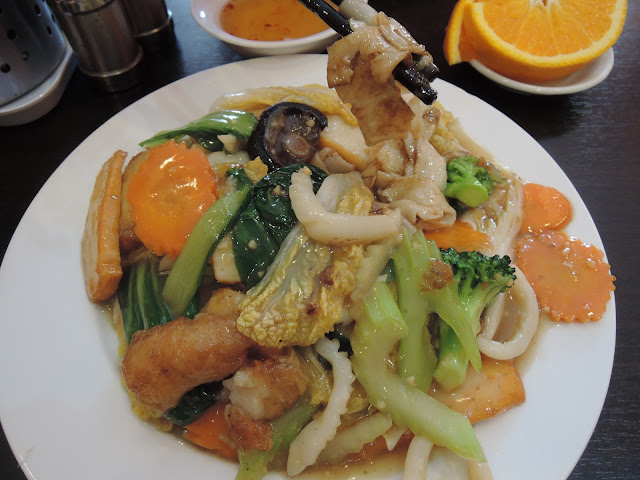 noodles, seafood, pho minh long, vietnamese food, mitcham