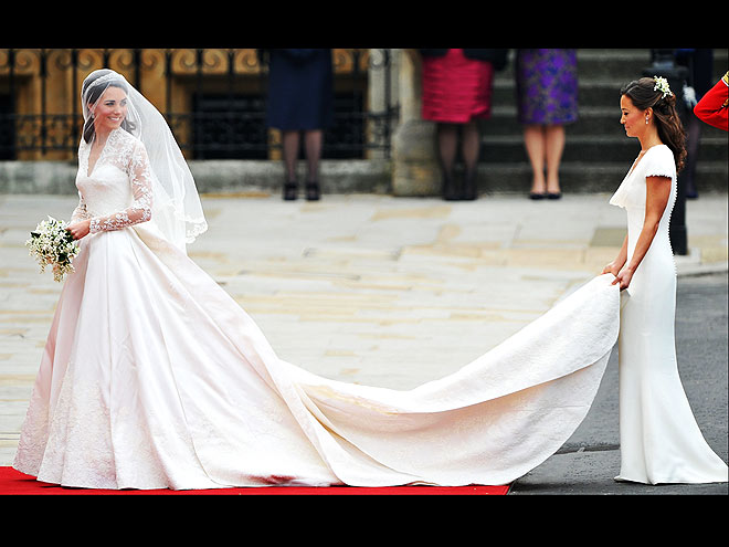 Fashion Looks: Wedding Gown for a Royal Wedding - Two Thousand Things