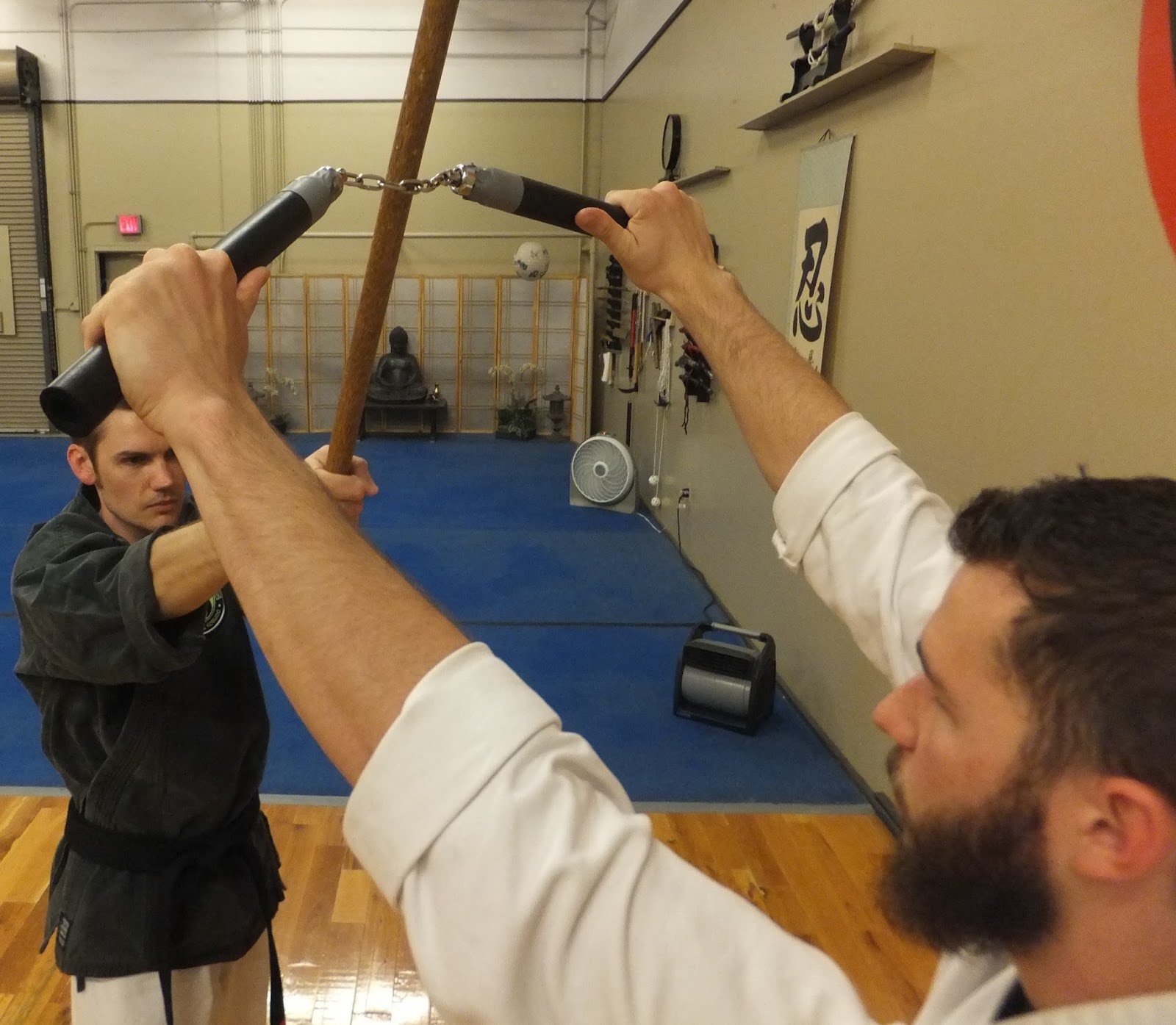 NUNCHAKU Soke Hausel's Guide to Nunchuks NUNCHAKU (Nunchuks) in ARIZONA