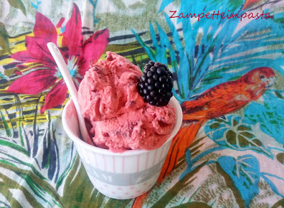 Gelato di more - Ricetta gelato fatto in casa con o senza gelatiera