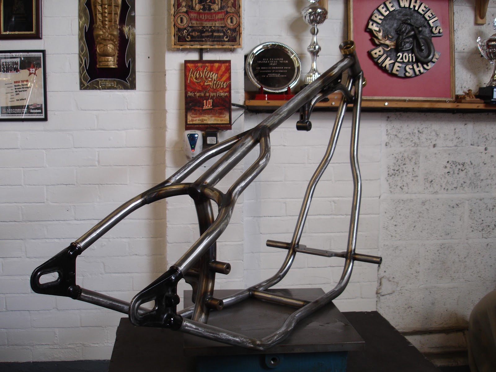 Destiny Cycles Vic's Dyna Chop Frame