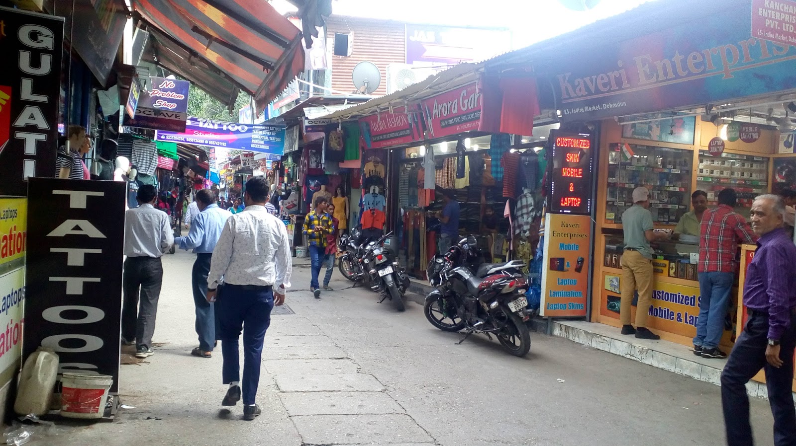 Doonite & the World Top 10 Local Street Market Places At Dehradun