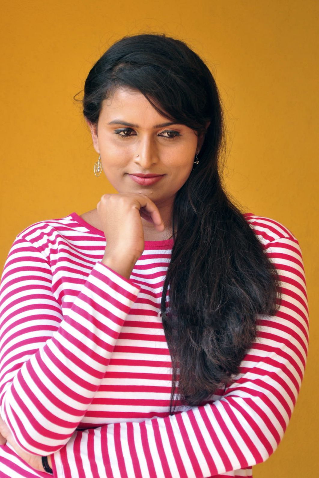 Surekha Sexy Aunty Photos Hot and Sexy