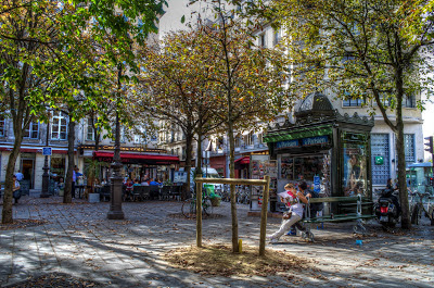 Small Public Square Rome Friday, May 10, 2013