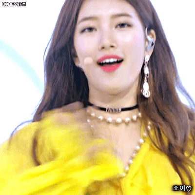 심장폭행하는 수지 | 인스티즈