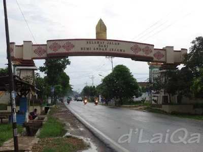 batas antara Kabupaten Pesawaran dengan Kabupaten Pringsewu