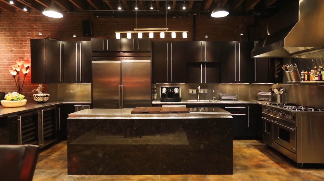 Interior Design Tour vs. Amazing Jersey City Home Loft Redone to the Highest Quality