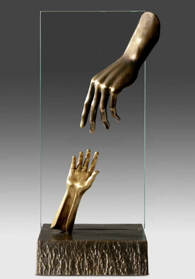 Lucio Olivieri | Italian Figurative sculptor