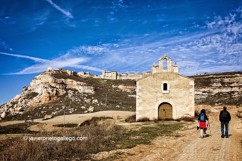 Sendero del Valle del Riaza. Aza. Burgos. Castilla y León. España. © Javier Prieto Gallego