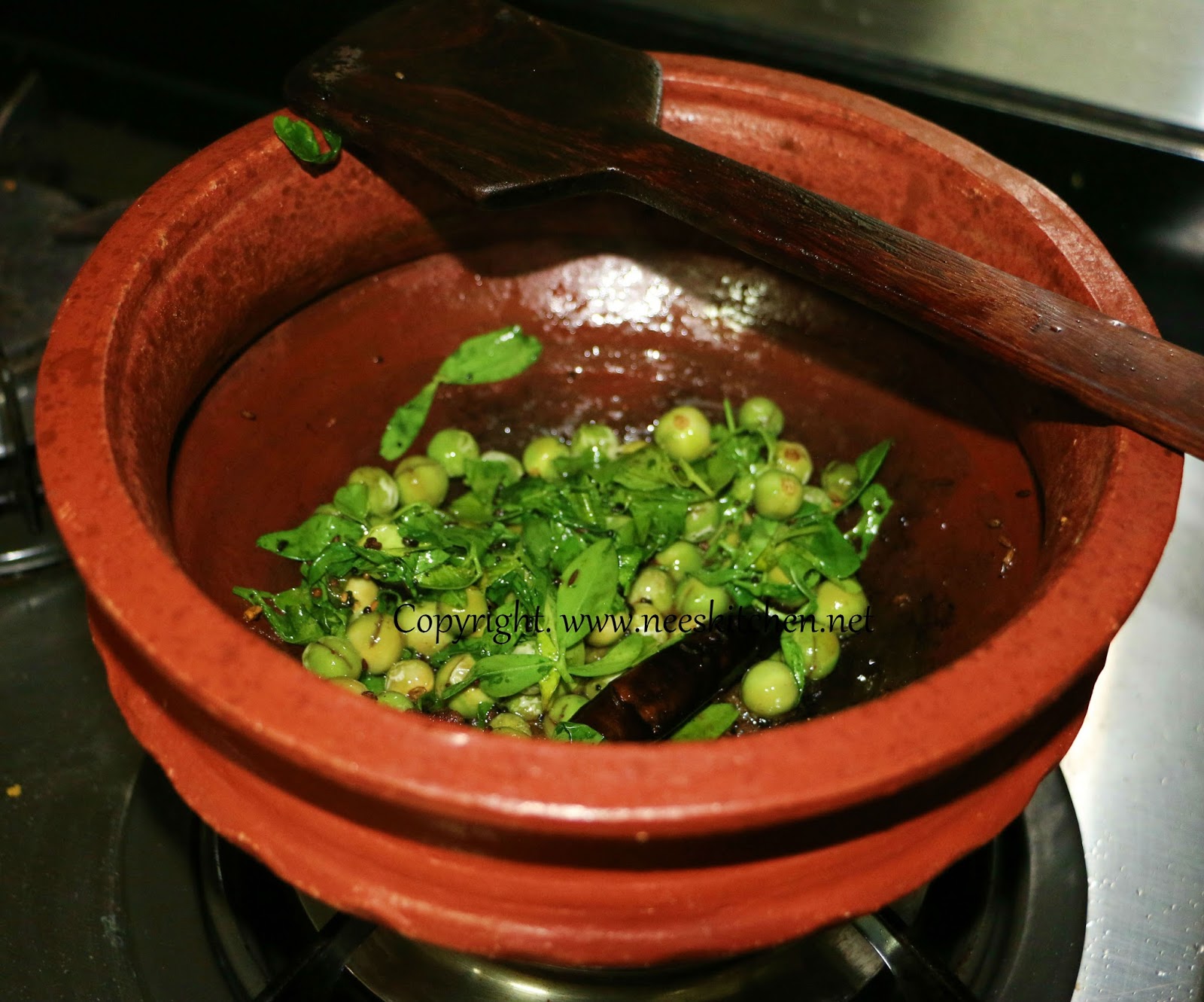 Sundaikkai & Methi Leaves Sambar Nee's Kitchen