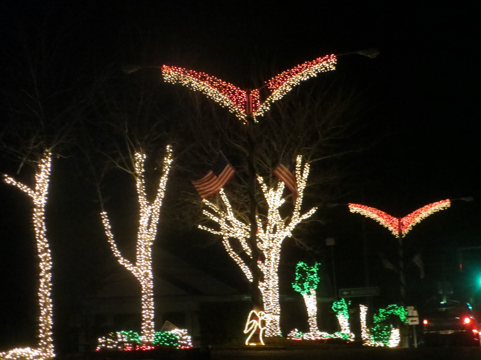 PrunePicker I saw Santa Claus last night in Jonesboro, Louisiana.