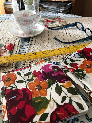 Tutorial Clip For Makeing Fabric Coasters