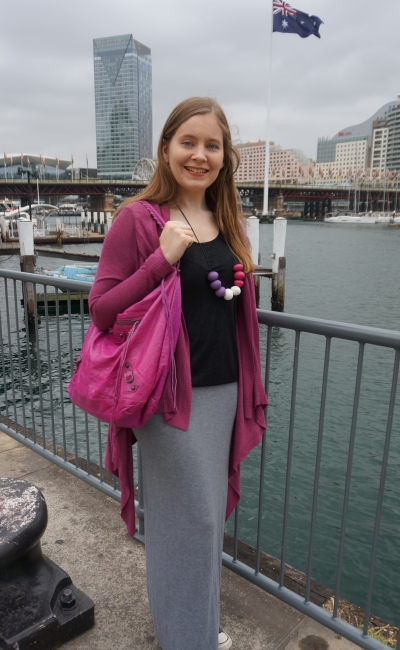 Sydney Darling Harbour sightseeing outfit maxi skirt cardigan converse balenciaga hobo bag | awayfromblue