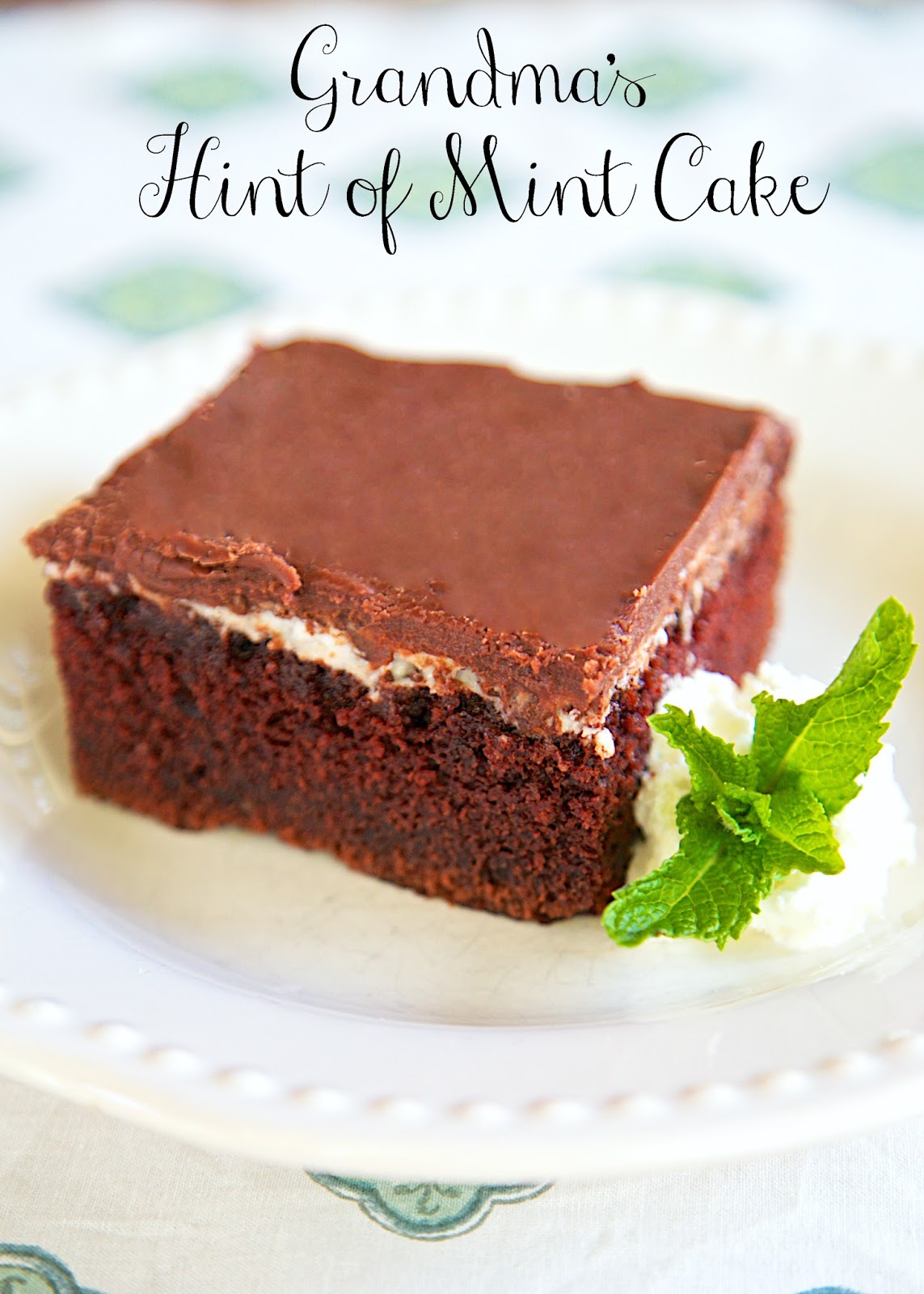 Grandma's Hint of Mint Cake Plain Chicken®