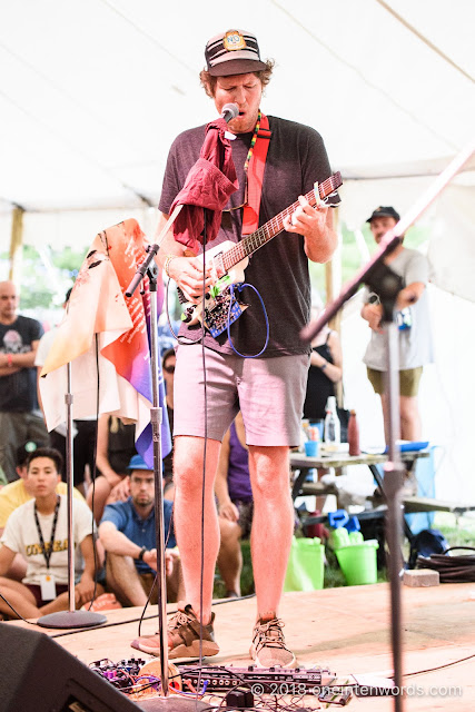 Chad Vangaalen at Hillside 2018 on July 15, 2018 Photo by John Ordean at One In Ten Words oneintenwords.com toronto indie alternative live music blog concert photography pictures photos