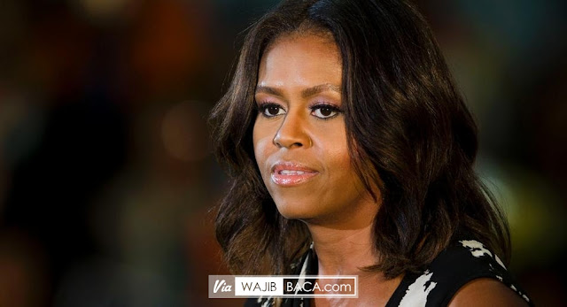 FLOTUS Izinkan Wanita Tak Pakai Alas Kaki di Gedung Putih, Obama Ingat Budaya Indonesia