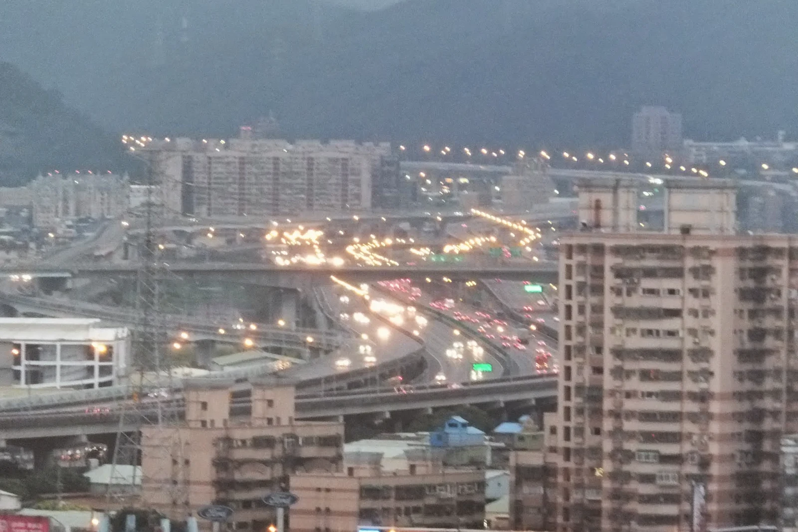 Taiwan-highway 台湾の高速道路