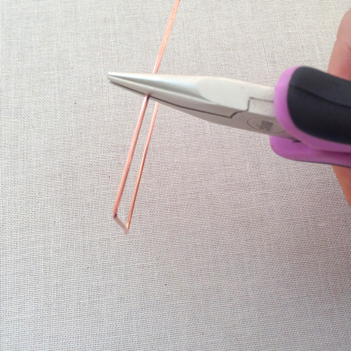 Steps to make square or diamond wire frame to use for beading: Lisa Yang's Jewelry Blog