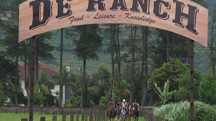 Tiket Masuk De Ranch Lembang Bandung Terbaru + Daftar ...