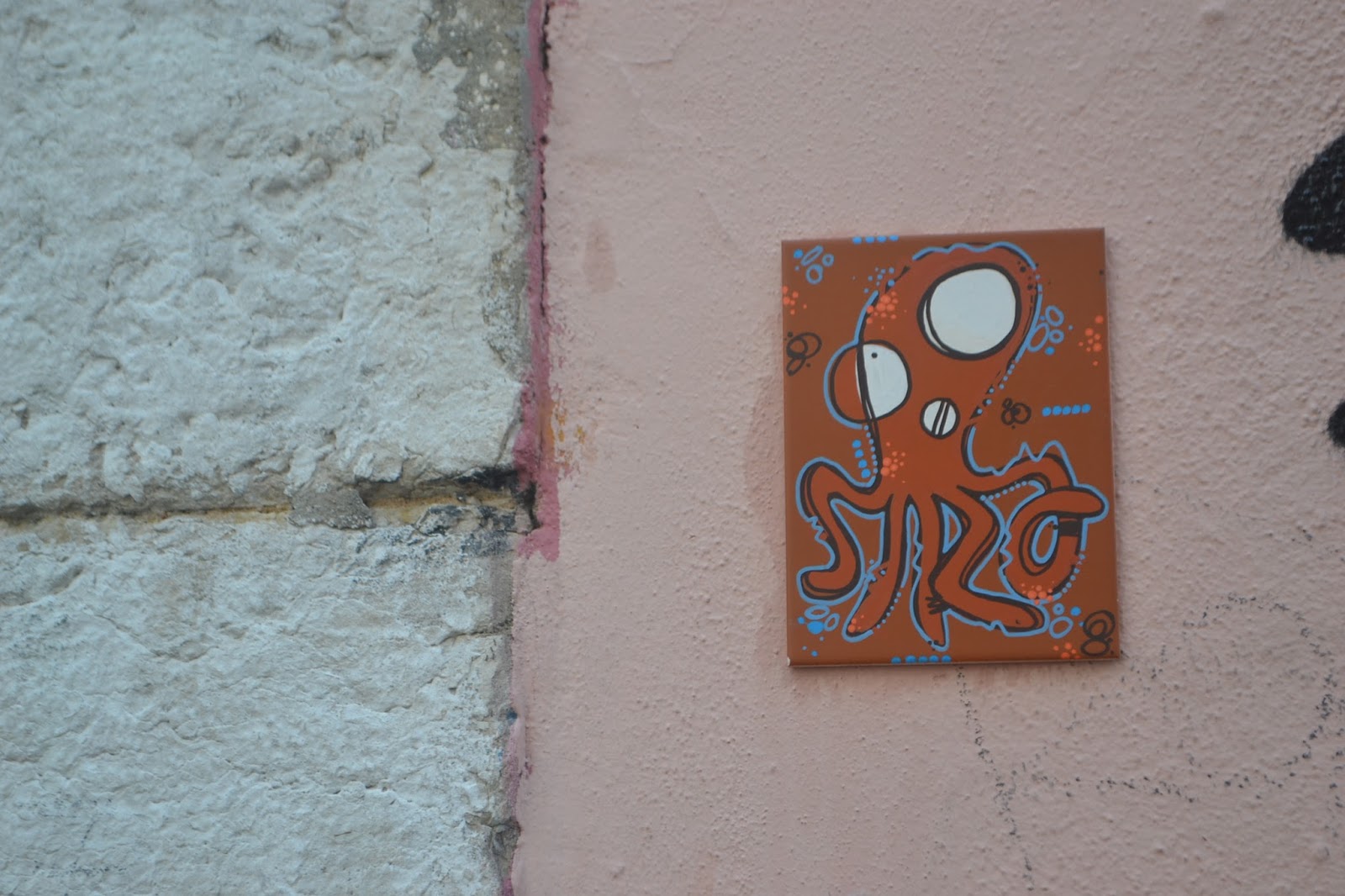 Lisbon street art tour
