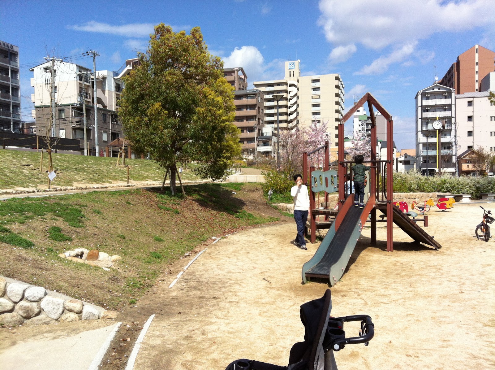 69 1000 六甲風の郷公園 六甲道北公園 神戸市灘区 日本1000公園