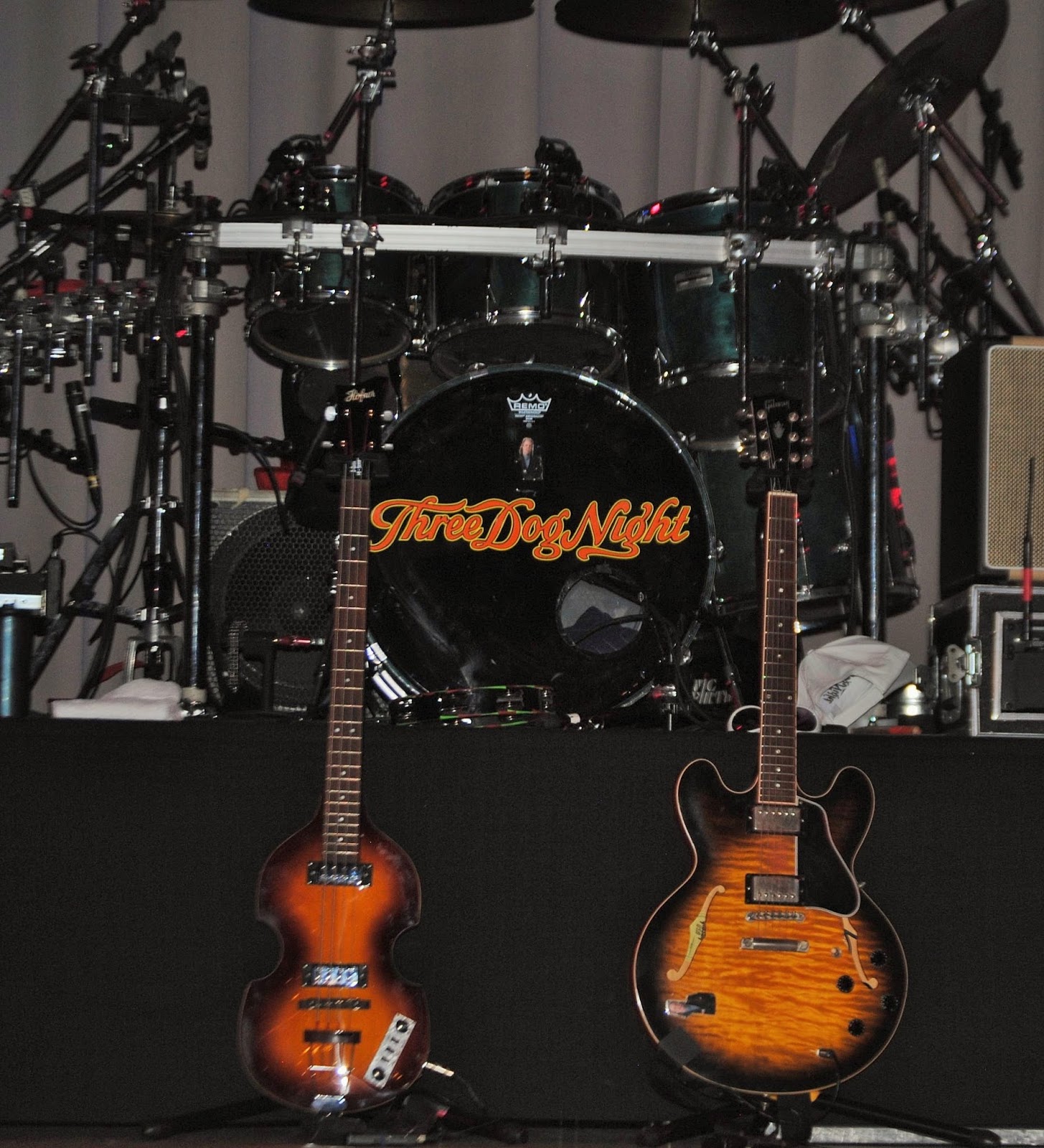 HITS Three Dog Night Concert Review