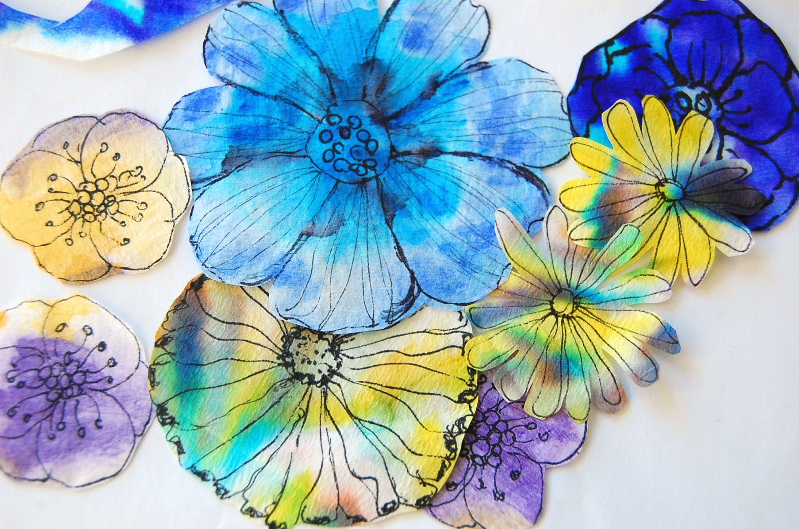 heArt Makes Coffee filter flowers