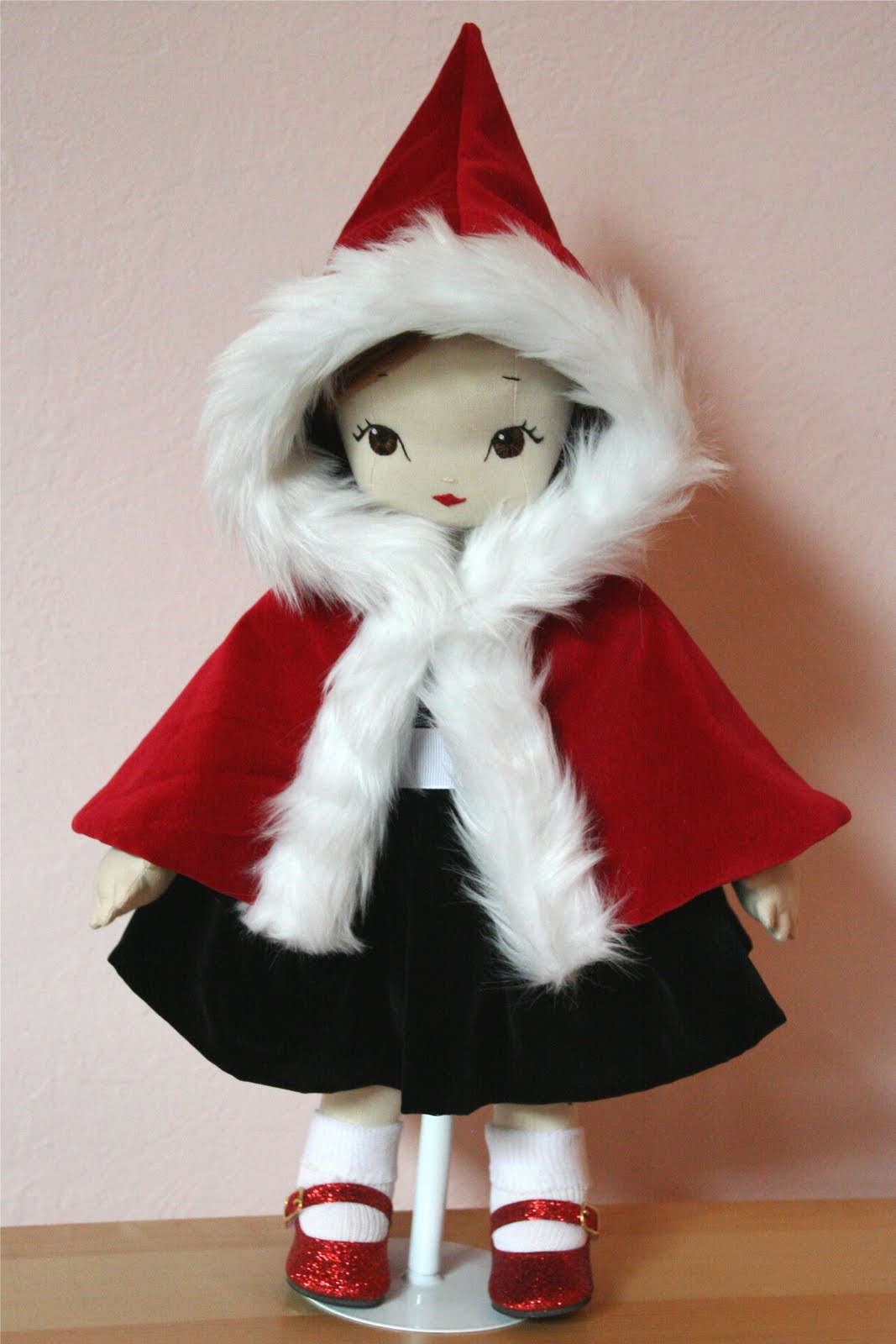 Christmas Dolls Wallpapers christmas wallpapers and images and photos christmas doll on christmas dolls wallpapers