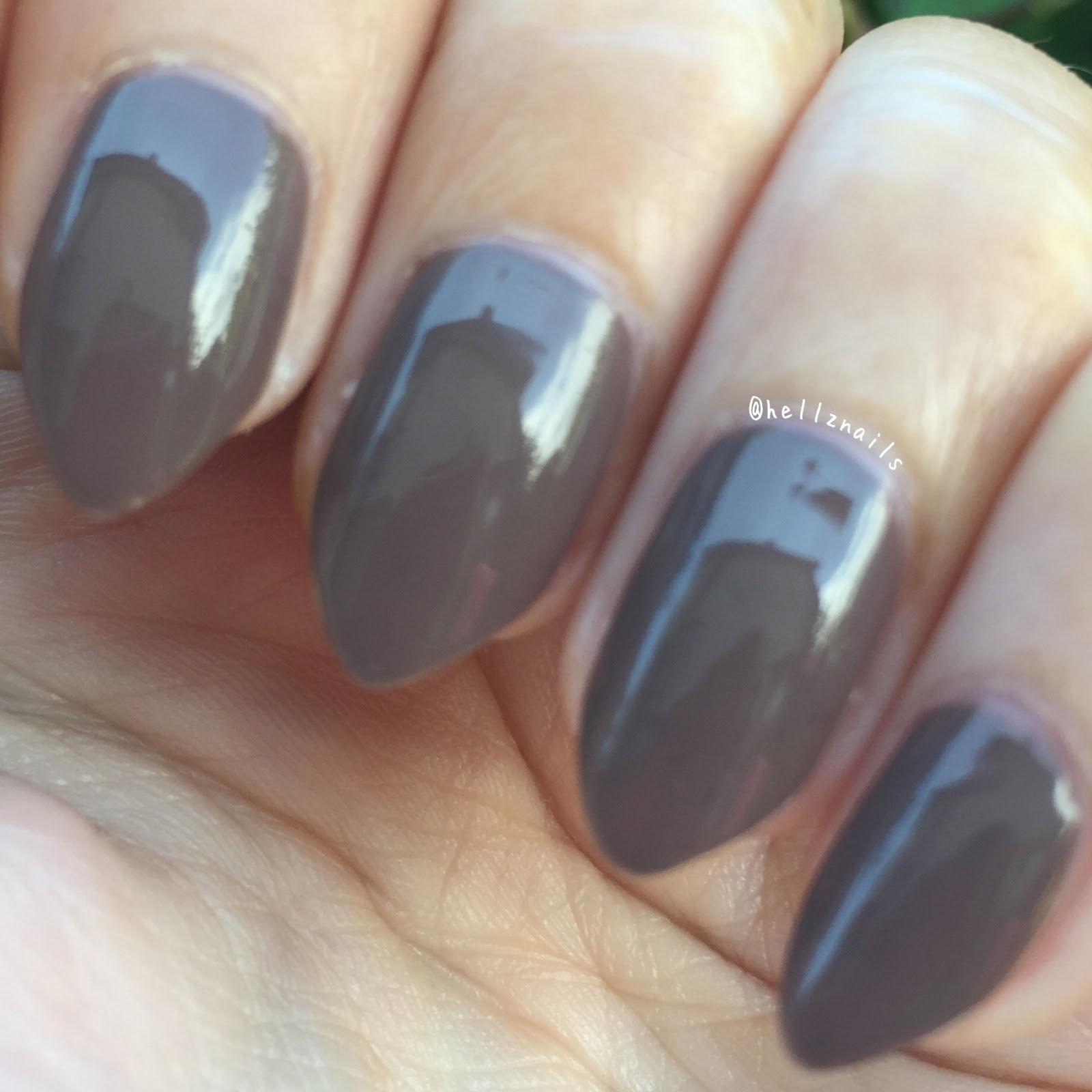Sunday swatch - OPI Over The Taupe - Hellz nails