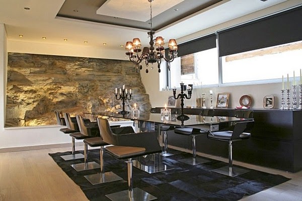 Modern house and straight lines in Greece