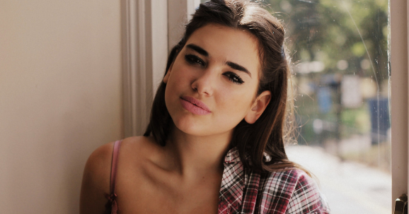 Lirik Lagu Dua Lipa - New Rules Arti Maknadan Terjemahan - Translate