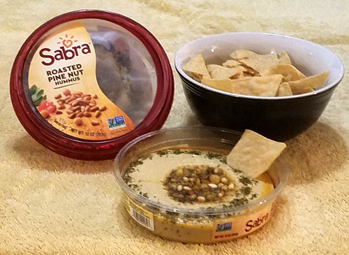 Richard Reviews Everything : Sabra Roasted Pine Nut Hummus