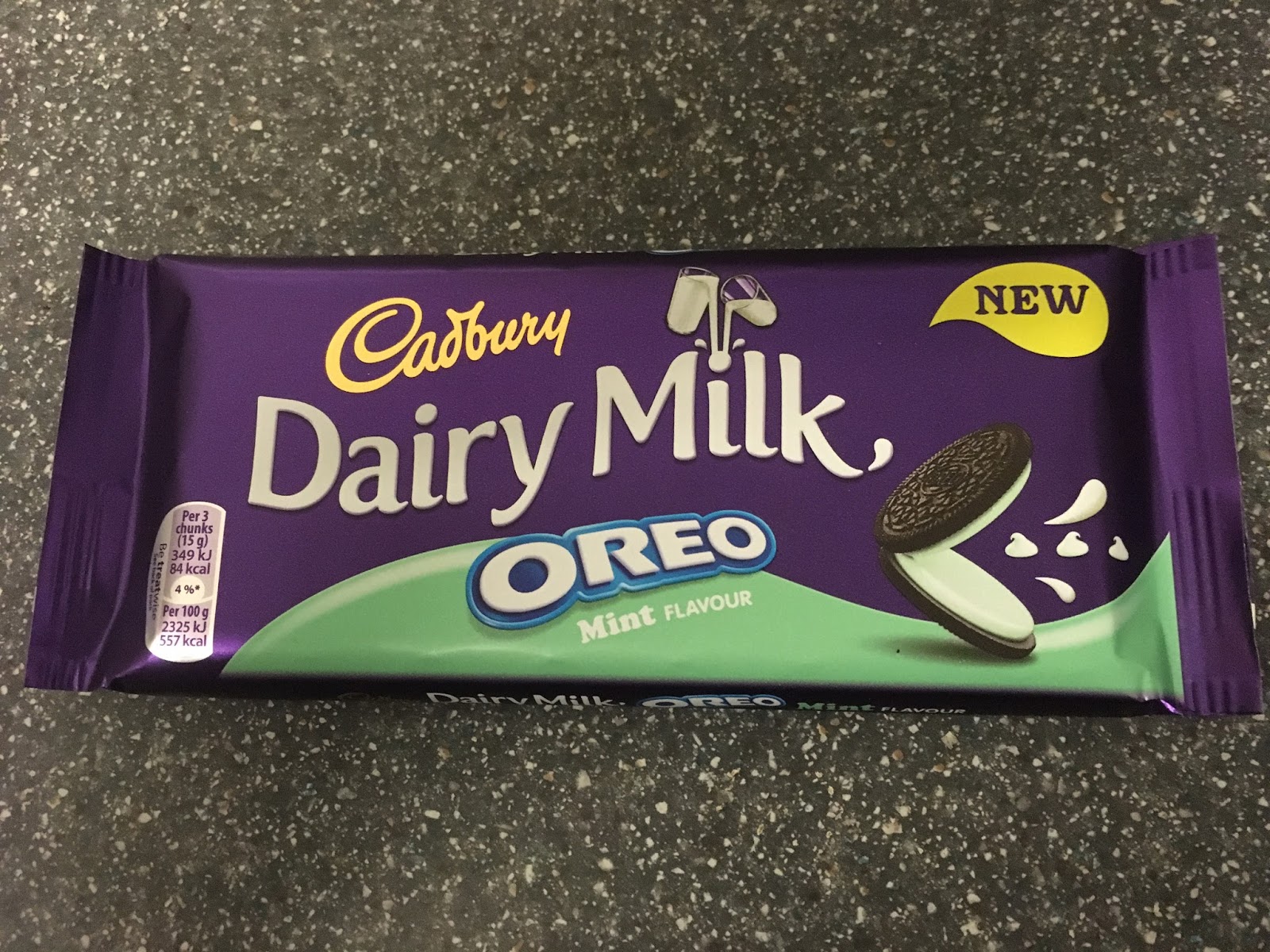 A Review A Day Today's Review Cadbury Dairy Milk Oreo Mint