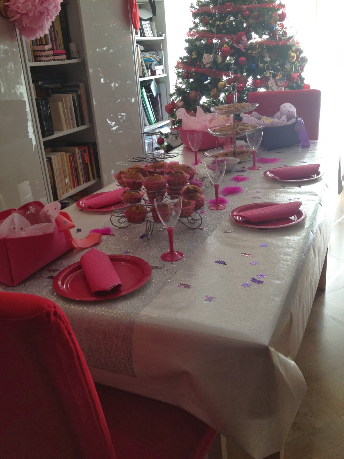 Lenube: Decoración mesa de cumpleaños