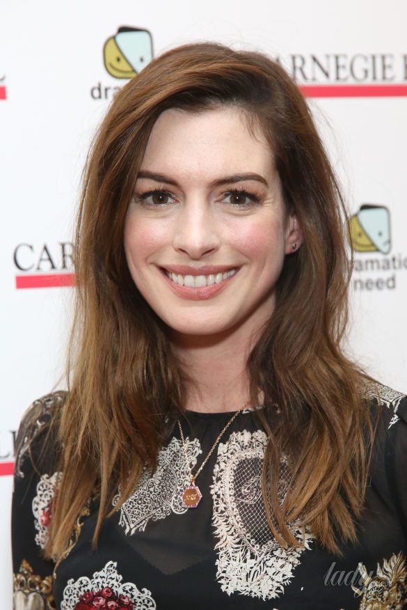 Anne Hathaway Wiki, Biography, Dob, Age, Height, Weight, Affairs and More