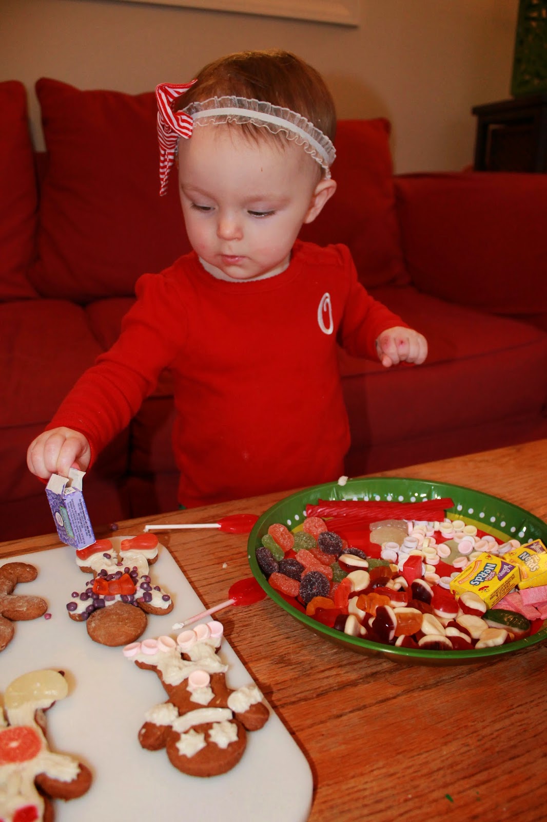 Polka-Dotty Place: Cookie Decorating with Toddlers