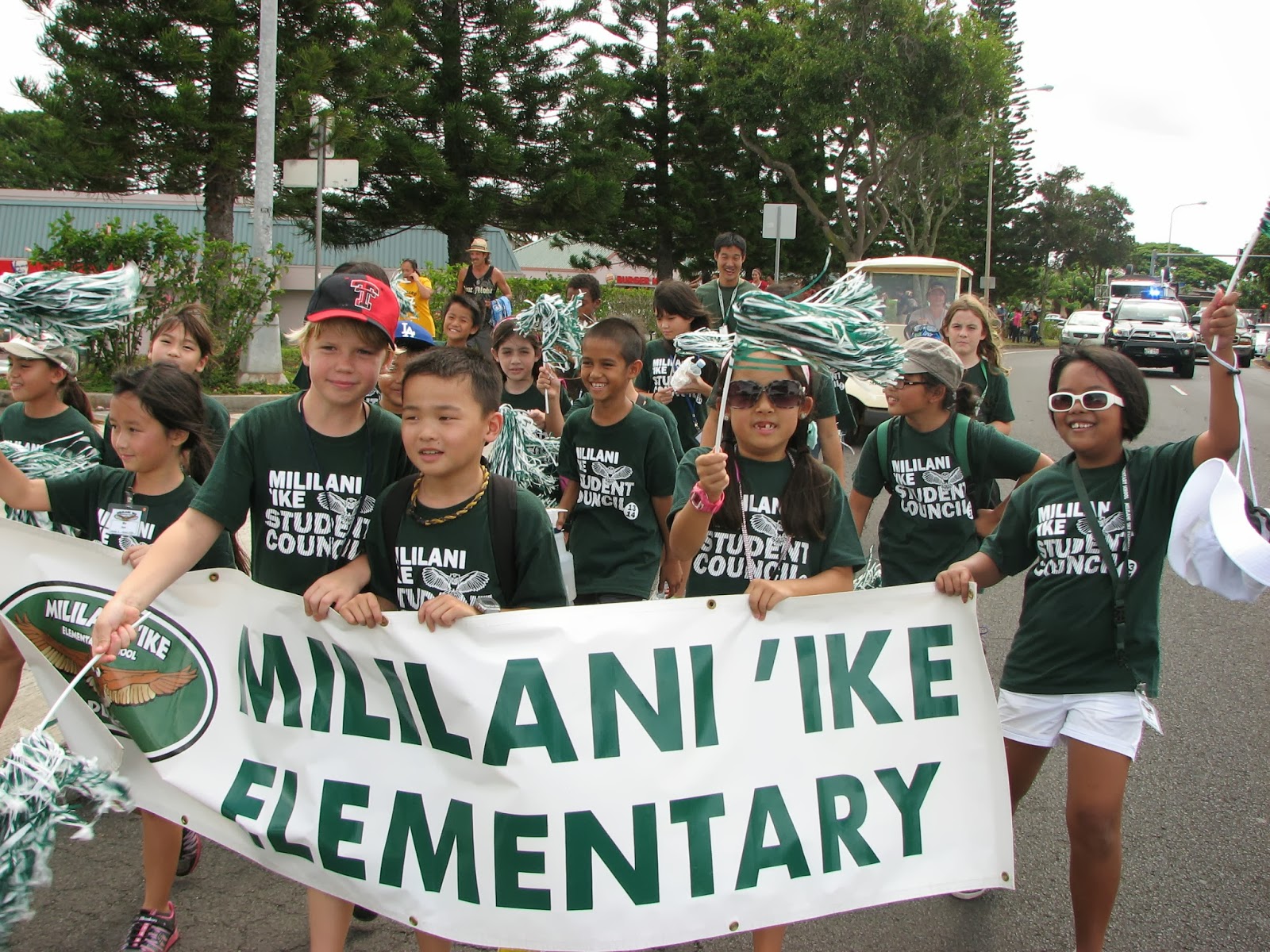Mililani 'Ike Student Council Mililani High School Parade