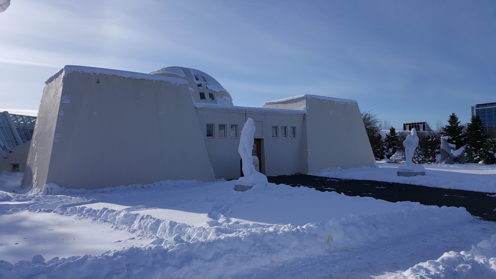 EL'S CLAY Iceland's "Most Beloved" Painter