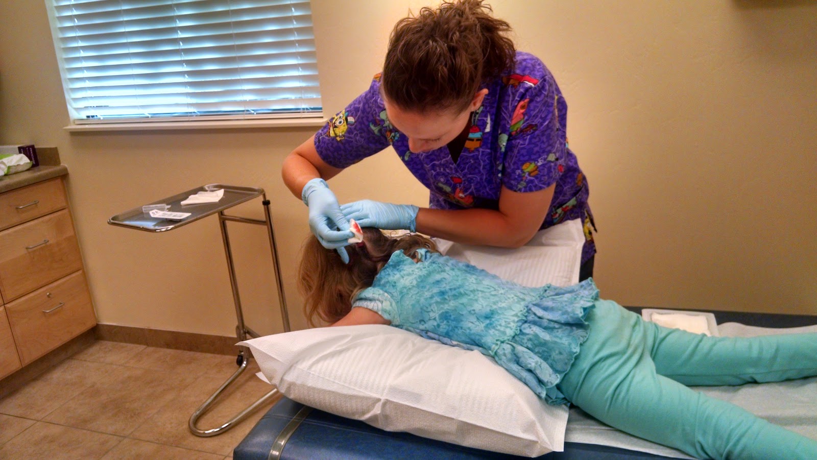 Discoveries Julia Get's Staples Warning Head Wound Images