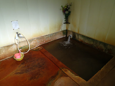 玉梨温泉共同浴場の内湯