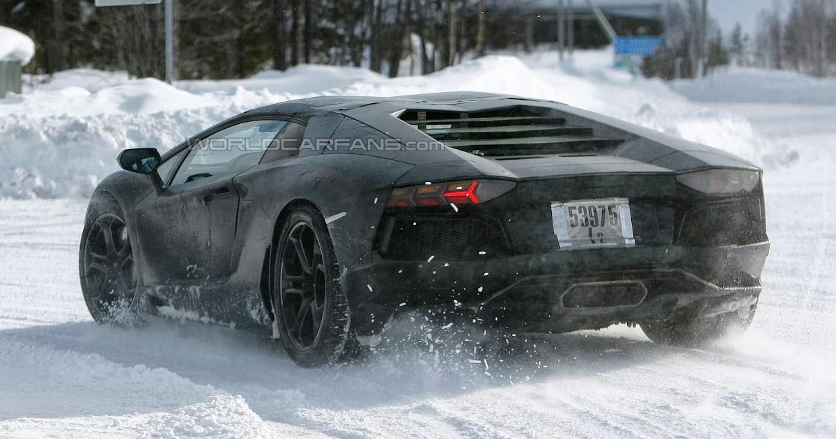 Lamborghini Aventador дрифт