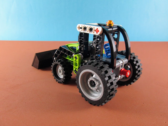 Set LEGO 8260 Tractor