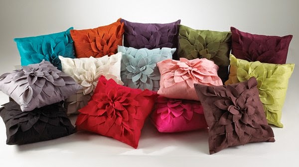 Decorative pillows with flowers