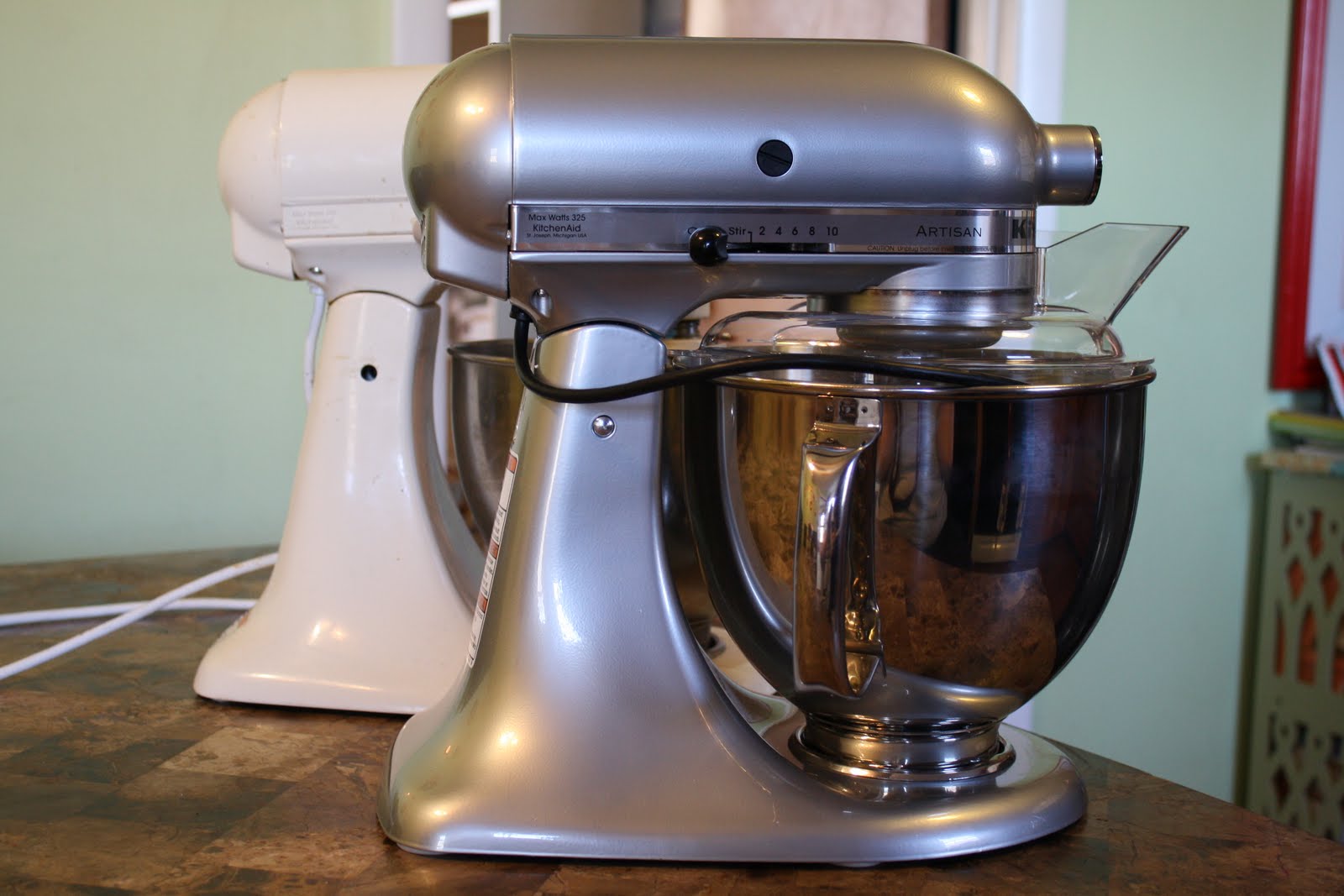 APPLIQUE TODAY A Tale of Two Mixers