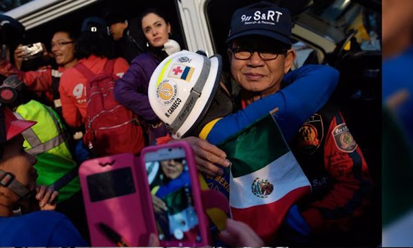 Cantando Cielito Lindo, despiden a brigadistas de Corea del Sur1 Cantando Cielito Lindo, despiden a brigadistas de Corea del Sur1