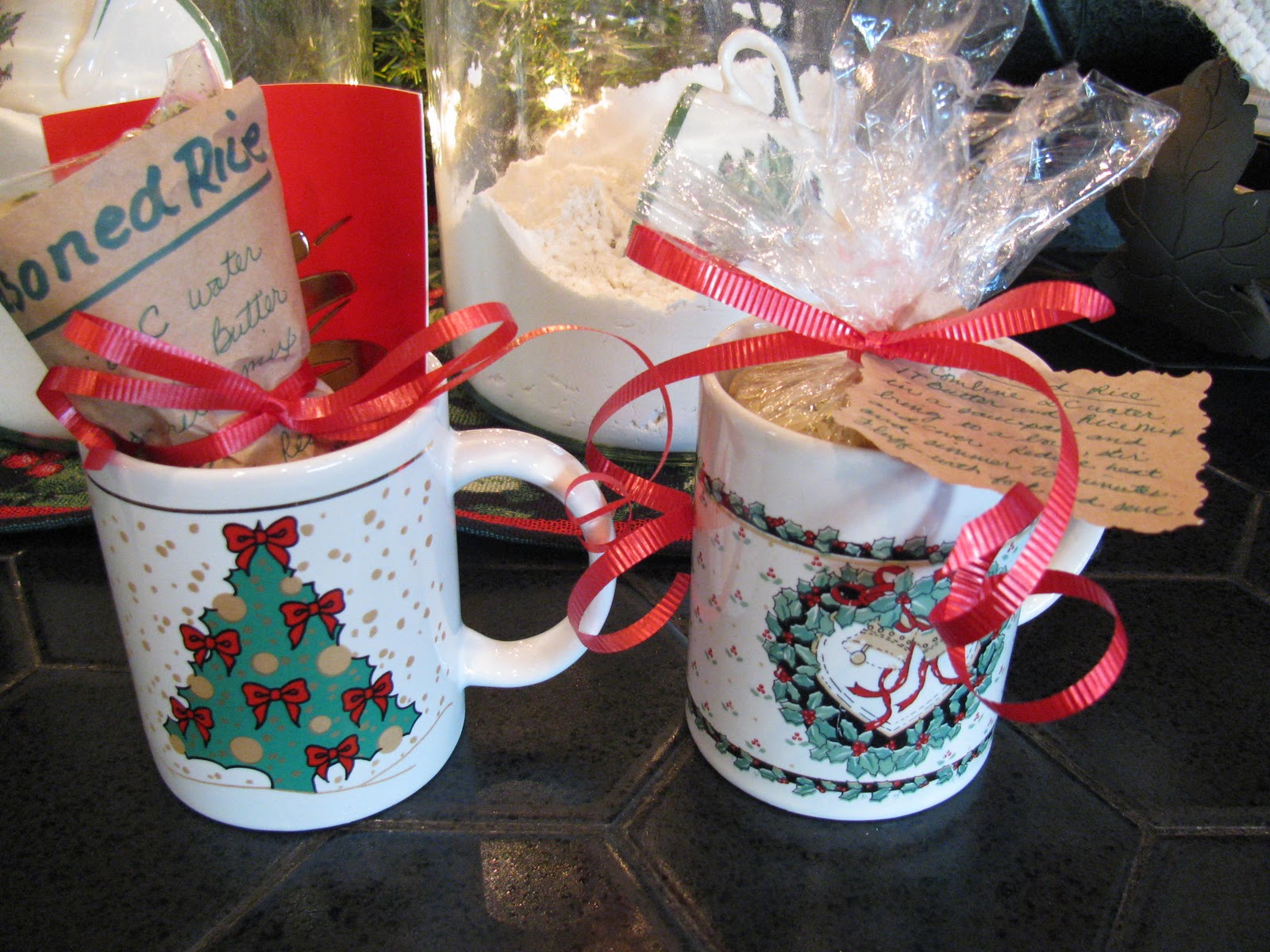 MAY DAYS: Christmas Mug Gifts