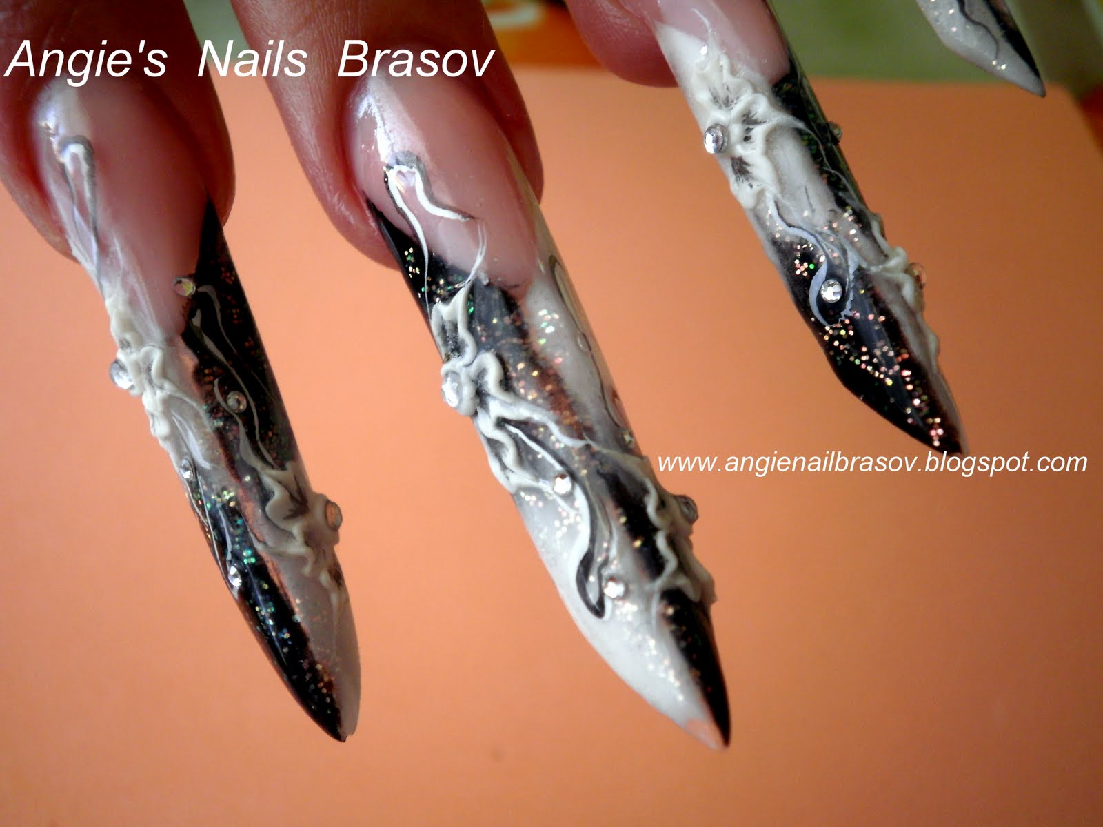 Angie's Nails Brasov Unghii tehnice ( false ) EDGE, flori 3d acryl 2011