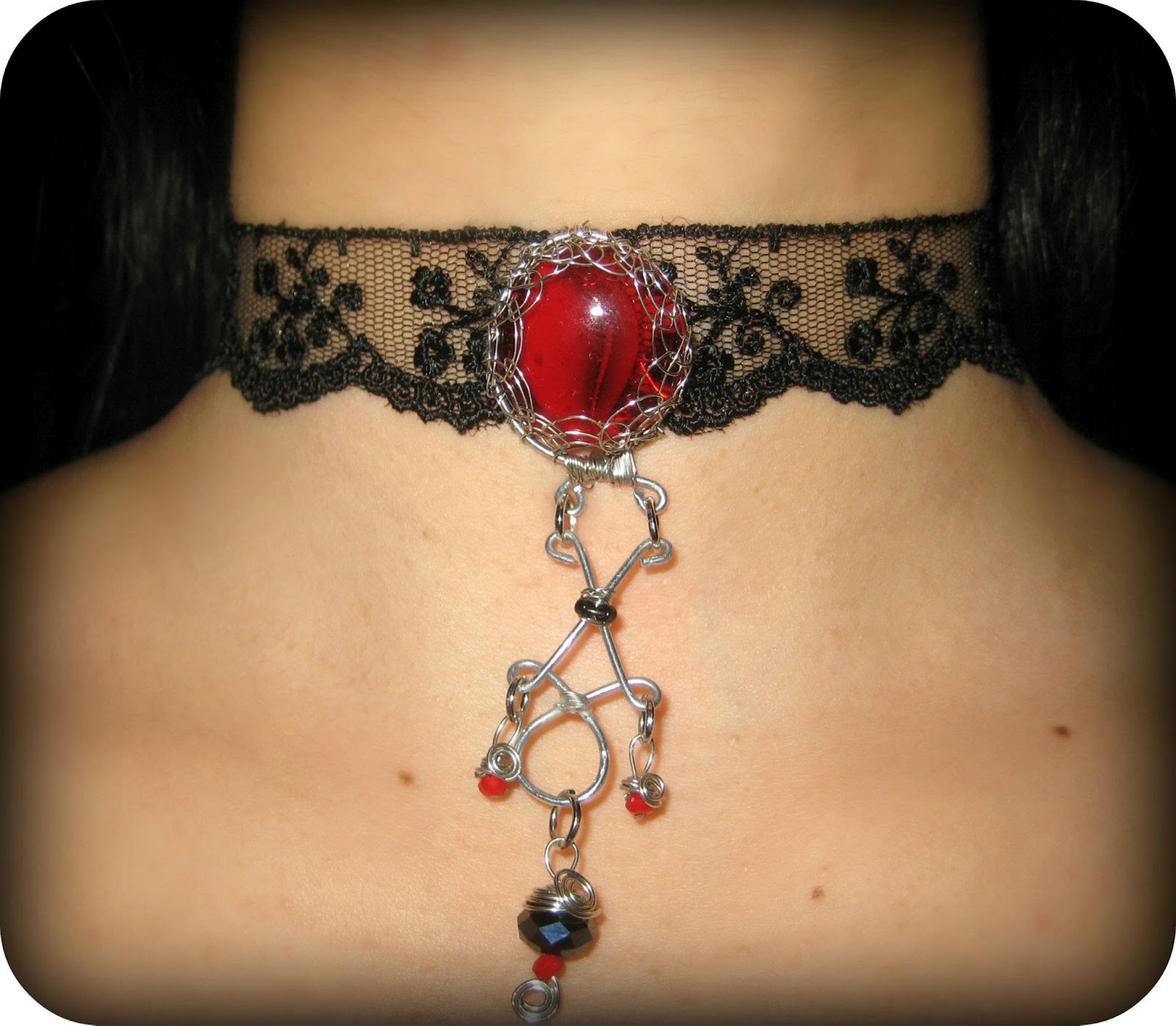 Ghostflower Handmade Creations Handmade wire wrapped chokers!