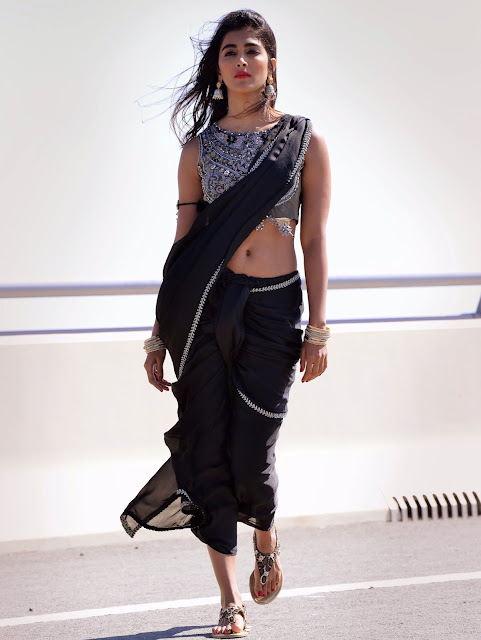 CELEBRITY PICS: pooja hegde Hot Navel in dj hd photos