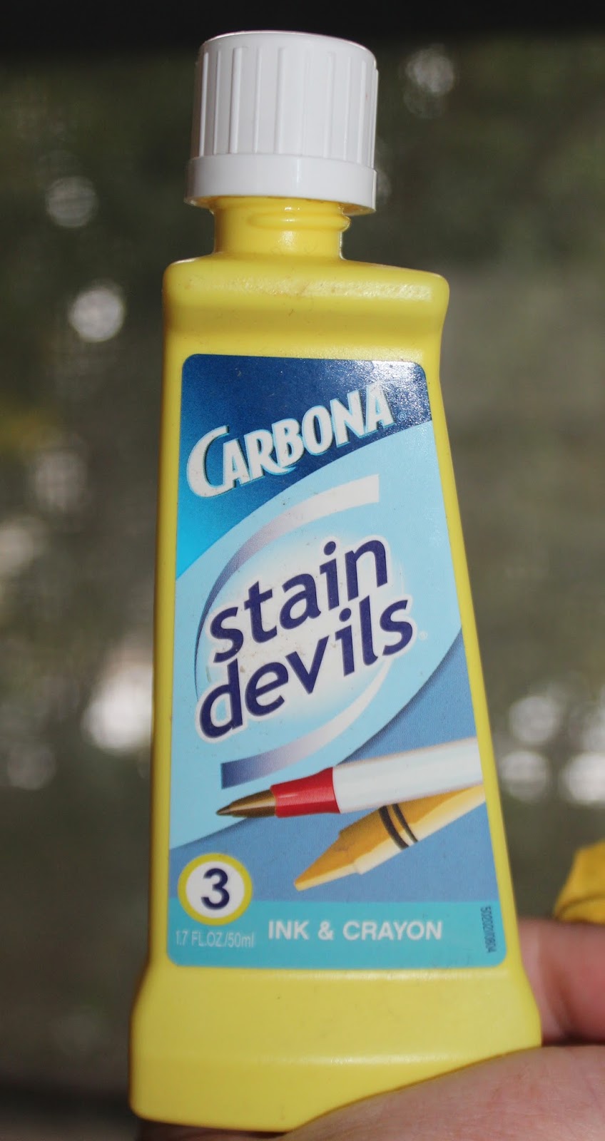 PLANET OF THE DOLLS: A Review of My Favourite Stain Remover: Stain Devils  by Carbona